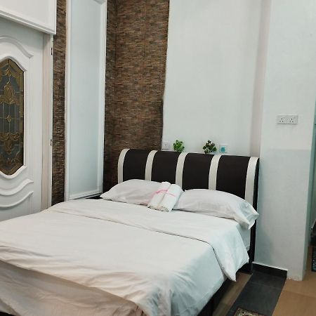 Hotel Inap Idaman 4 Near Hospital Husm Kubang Kerian à Kota Bharu Extérieur photo